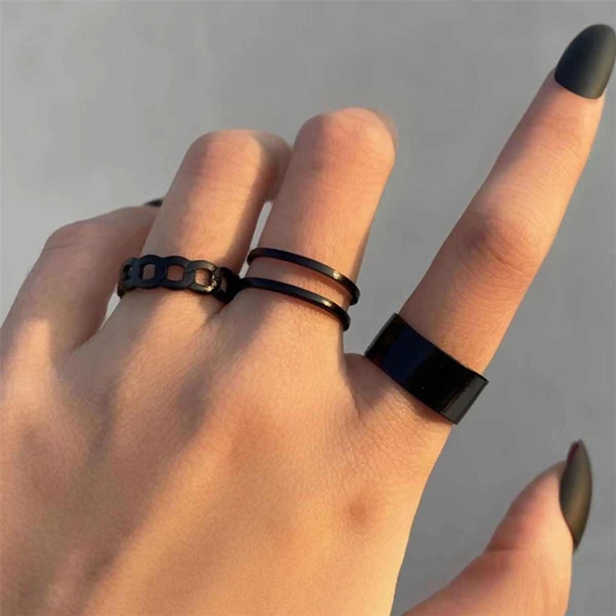 Picture of Simple 3Pcs/Set Open Rings Chain Twist Joint Rng Combination Adjust Girls - Black
