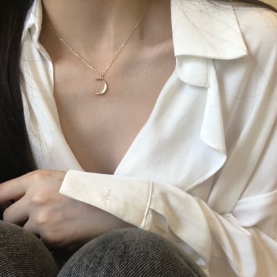 Picture of Stylish New Moon Necklace For Girl/Women - Gold