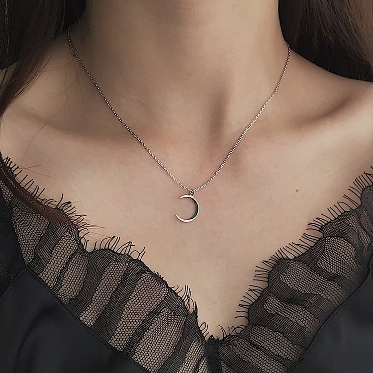 Picture of Moon Necklaces Stylish For Women - Silver