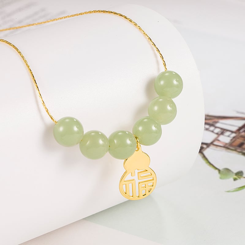 Picture of Necklace Small Pearl Pendant Pearl Gift Single