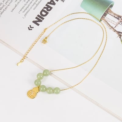 Picture of Necklace Small Pearl Pendant Pearl Gift Single