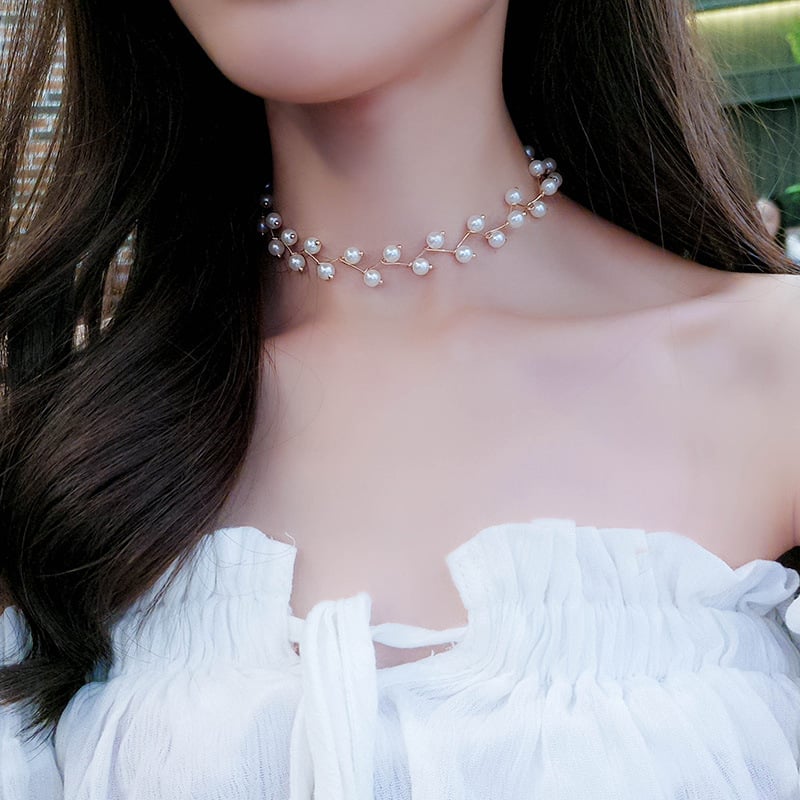 Picture of Korean Girls Ins Pearl Necklace Clavicle Chain - Silver
