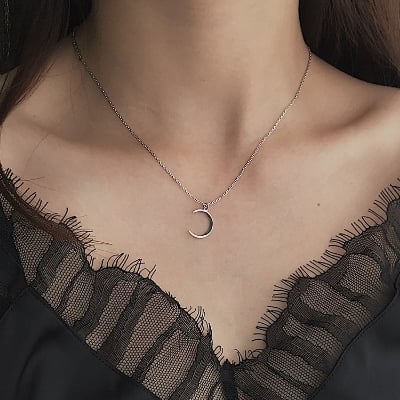 Picture of Minimalist Single Pearl Necklace Stylish Girls - Silver