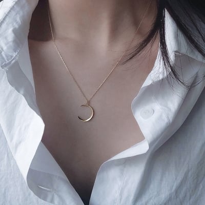 Picture of Minimalist Single Pearl Necklace Stylish Girls - Silver