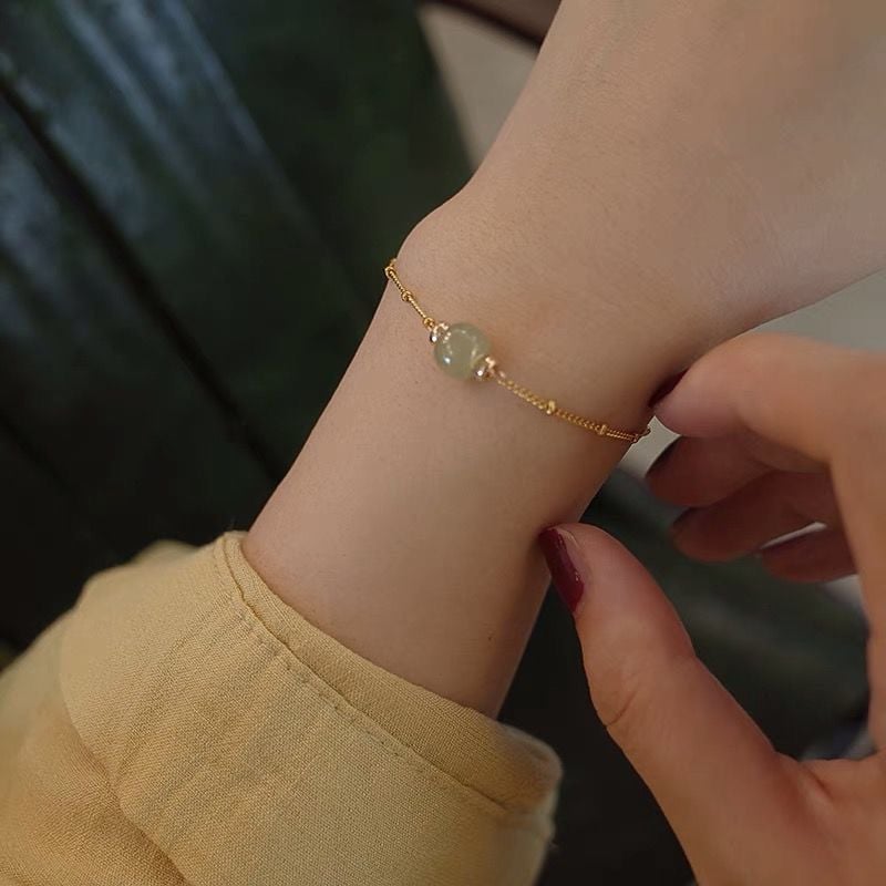 Picture of Classic Pearl Bracelet for Women