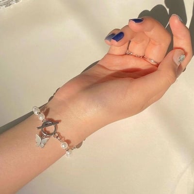 Picture of Pearl Puti Butterfly Stylish Bracelet For Women - White