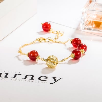 Picture of Pearl Bracelet For Woman Bracelet Fashion Lady