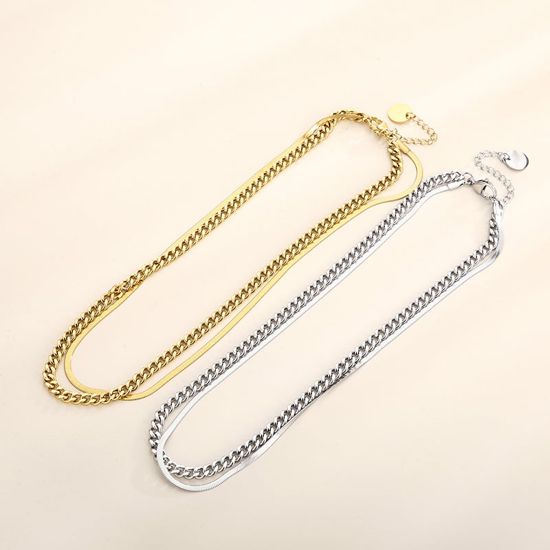 Picture of Simple Snake Necklace Women Necklace- Fashion Chain - Silver