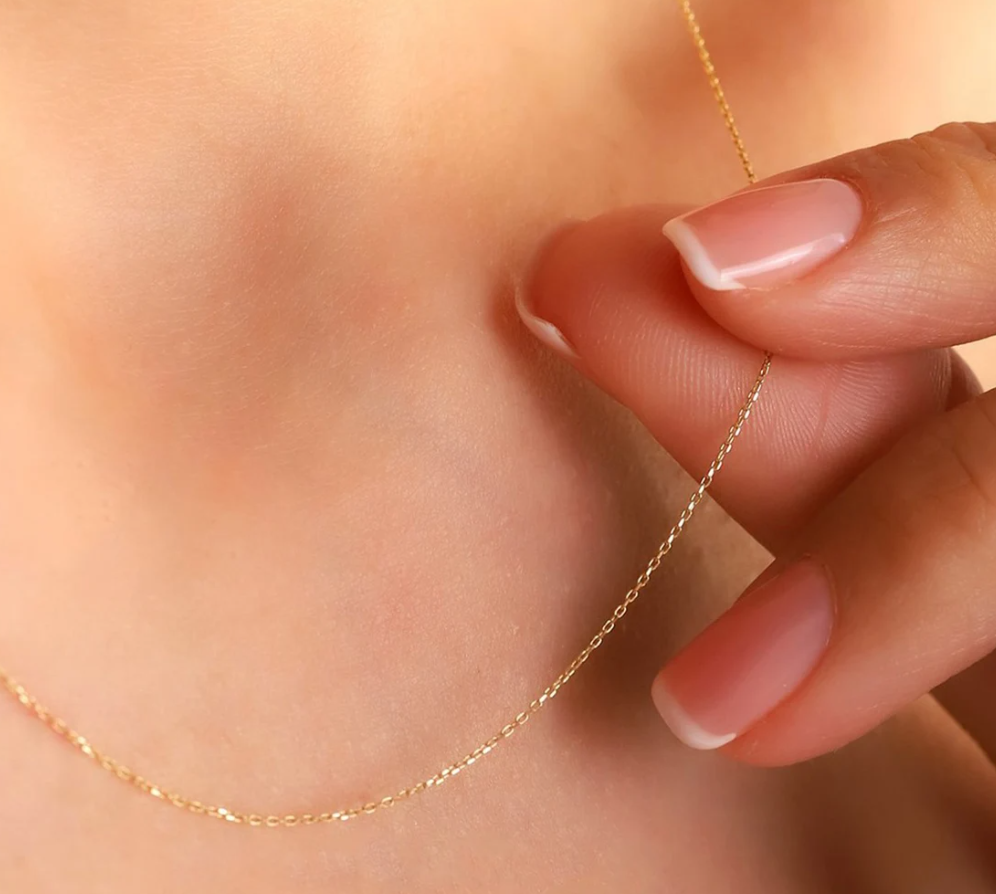 Picture of Thick Chain Necklace- Stylish Steel - Fashionable For Women - Gold