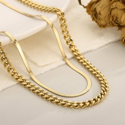 Picture of Snake/Chain Necklace For Women Fashion Necklace - Gold