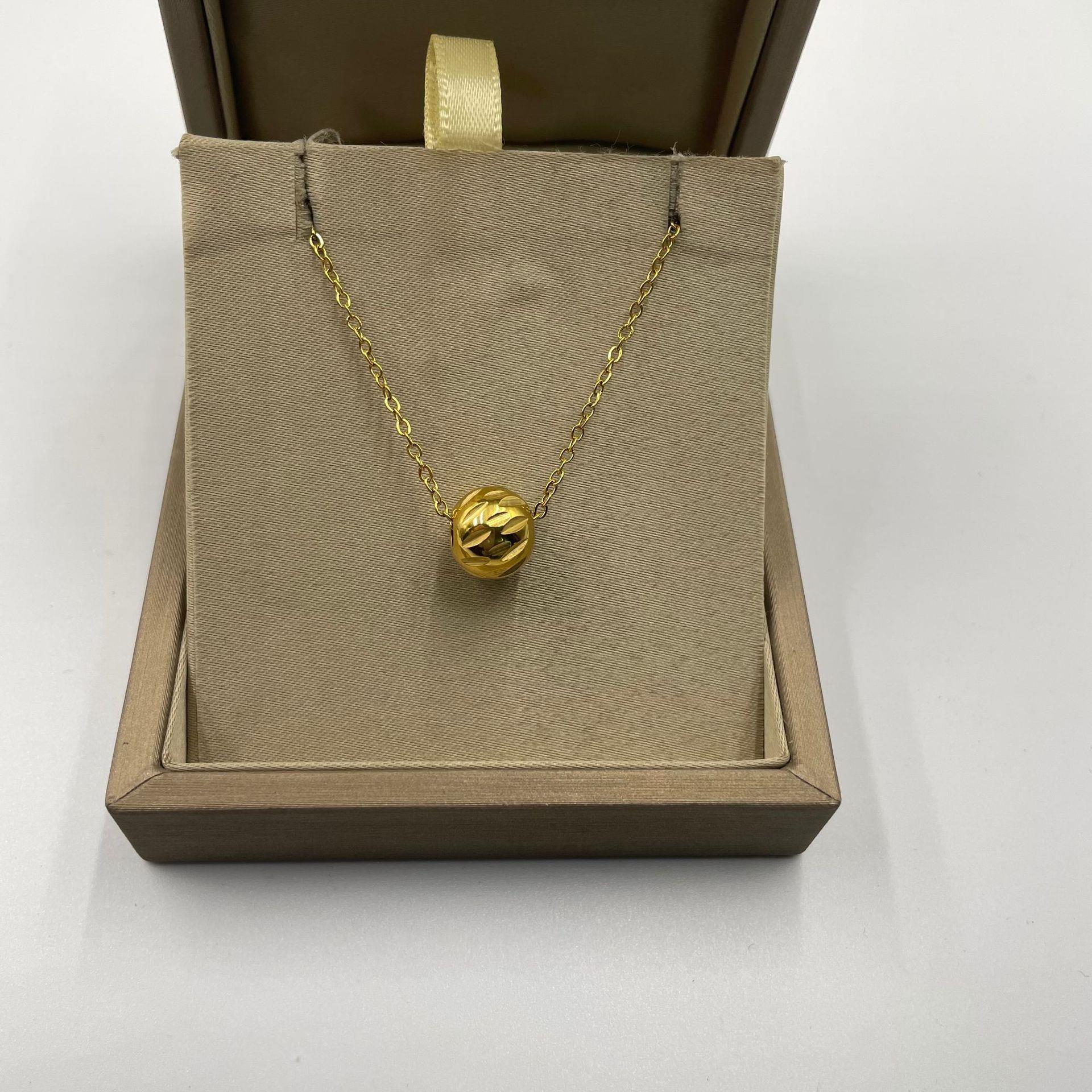 Picture of Korean stylish Girls Pearls Necklace For Woman - Gold