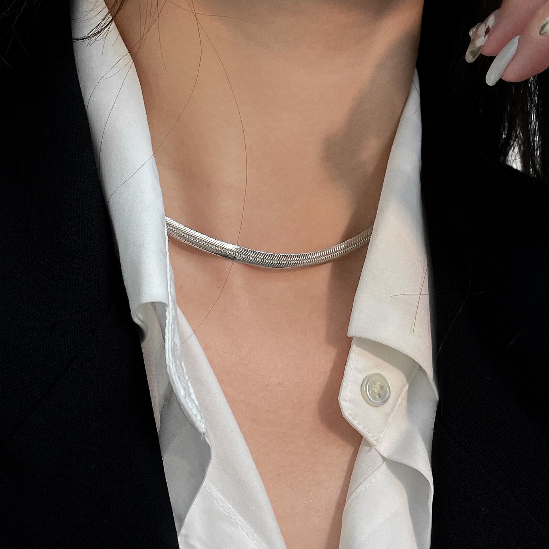 Picture of New Stylish Good Quality Snake Chain Necklace For Women - Silver