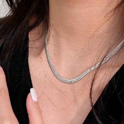 Picture of New Stylish Good Quality Snake Chain Necklace For Women - Silver