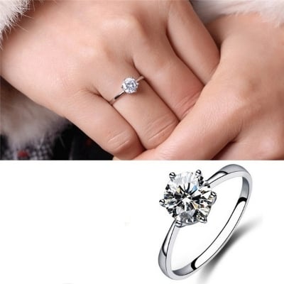 Picture of Arrows Platinum Plated Zircon Lady Ring