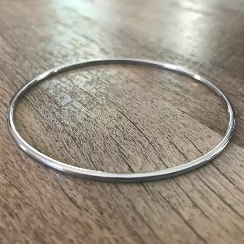 Picture of Stainless Steel Silver Round Bracelet For Men - Silver