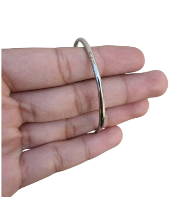 Picture of Fashion Thin Round Bracelet For Men - Silver