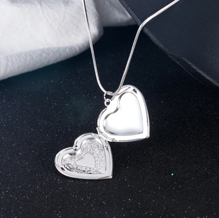 Picture of Valentine Lover Gift Heart Shaped Friend Lover Necklace Photo Picture Locket Heart Shaped For Women Girlfriend Gift - Silver