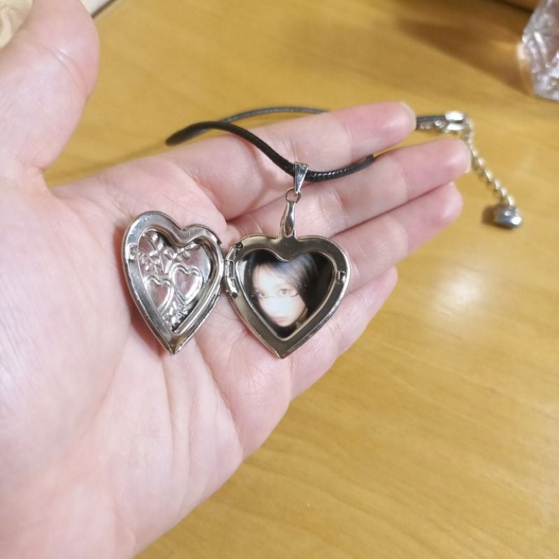 Picture of Photo Farm Heart Necklace- Leather Chain Necklace for Women - Silver