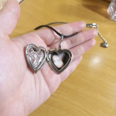 Picture of Photo Farm Heart Necklace- Leather Chain Necklace for Women - Silver