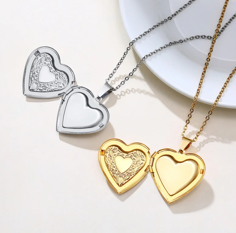 Picture of Vintage Photo Frame Heart Locket Necklace for Women - Silver