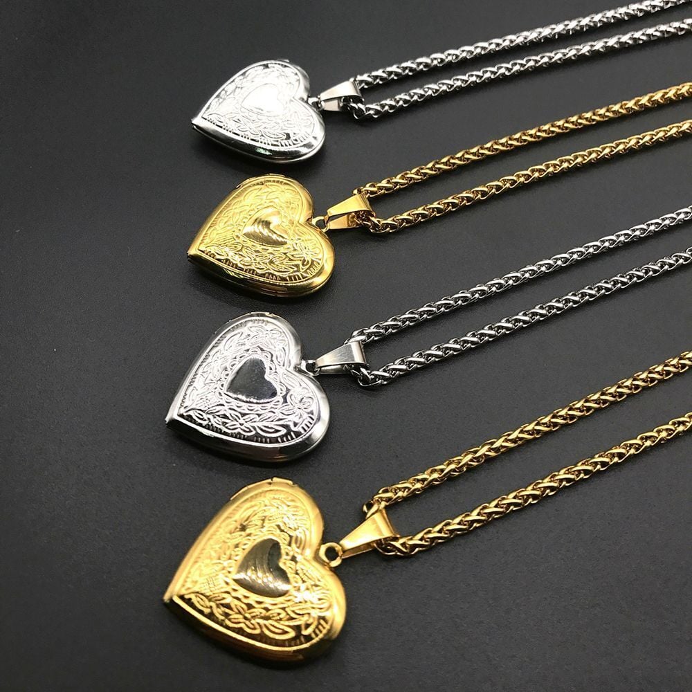 Picture of Heart Shaped Necklace For Women Girlfriend Gift - Silver