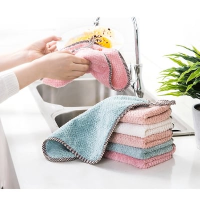 Picture of Cleaning ,Hangable Dish Washing Towels, Quick Dry Thicken Towel Rag Wipe for Kitchen & Bathroom, Pack of-3