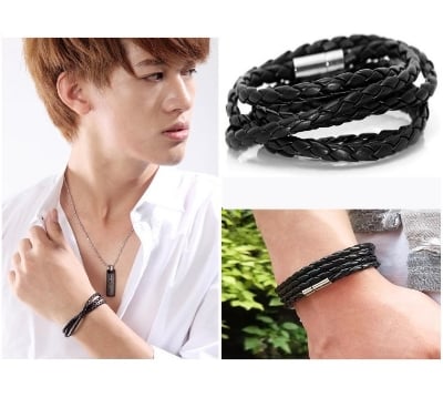Picture of Men's Leather Bracelet With a Wood Color Magnetic Clasp Double - Black