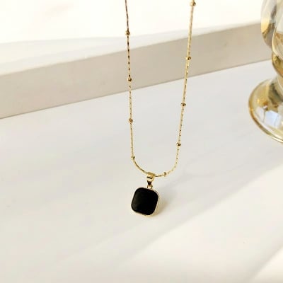 Picture of Korean stylish Girls Pearls Necklace For Woman - Gold