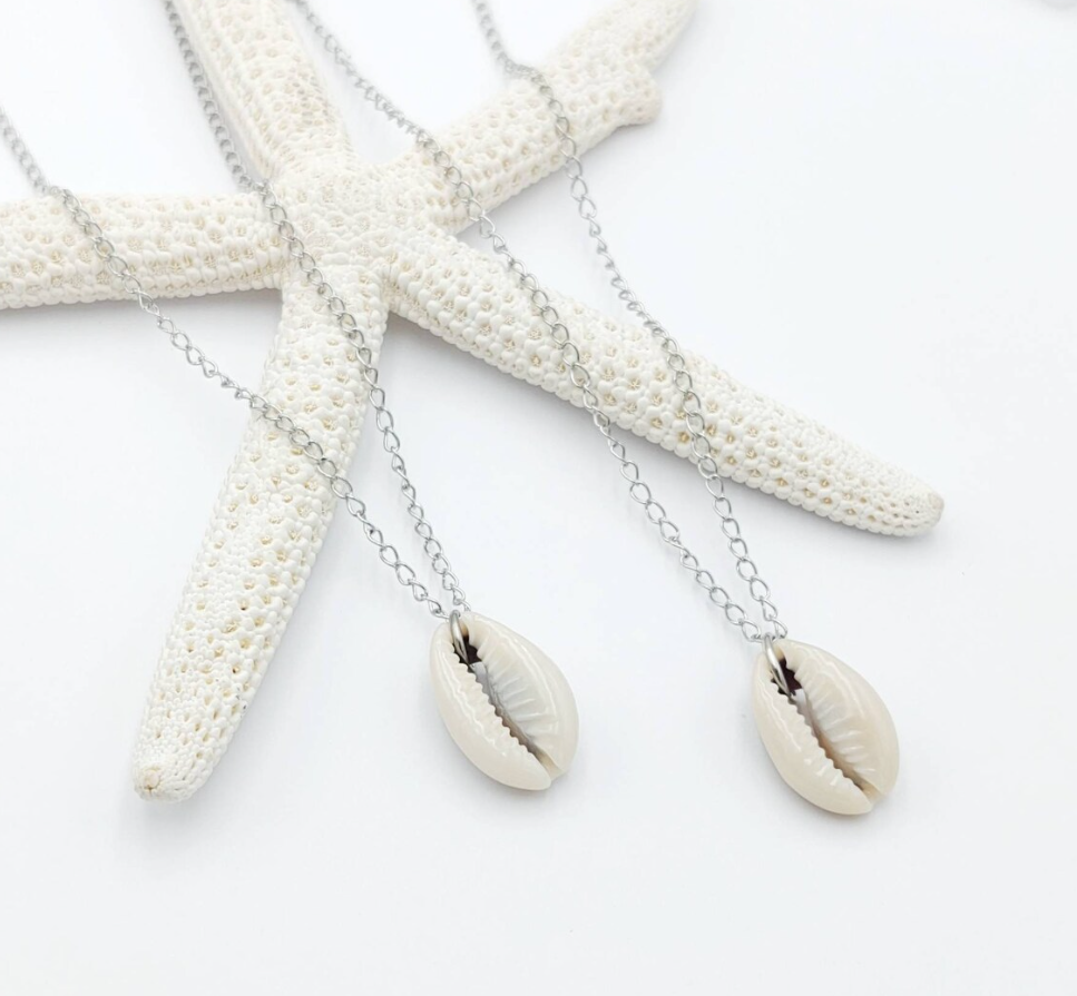 Picture of Fashion Good Quality Necklaces For Women - Silver