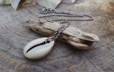 Picture of Necklace With Shamok Necklace Handmade Necklaces - Silver