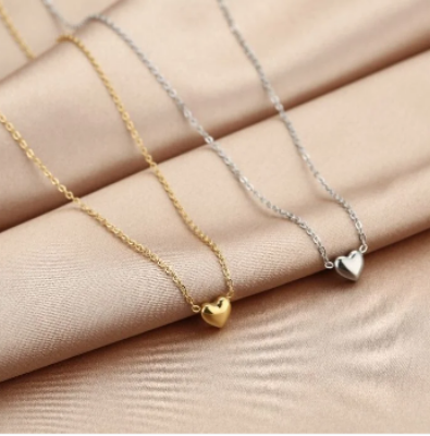 Picture of Fashion Good Quality Love Necklaces For Women - Gold