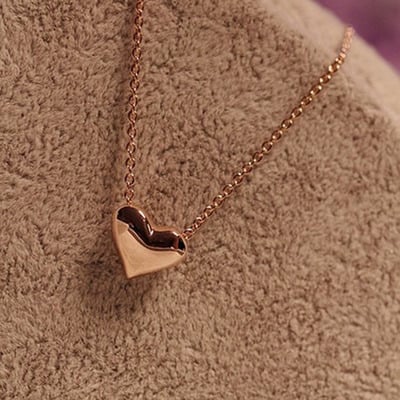 Picture of Fashion Good Quality Love Necklaces For Women - Gold