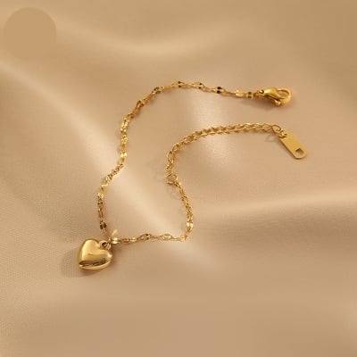 Picture of Heart Shaped Pendants Bracelet For Women - Gold