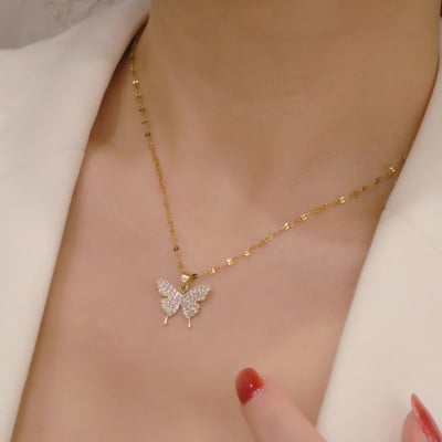 Picture of Butterfly Necklace for Women Shiny - Gold