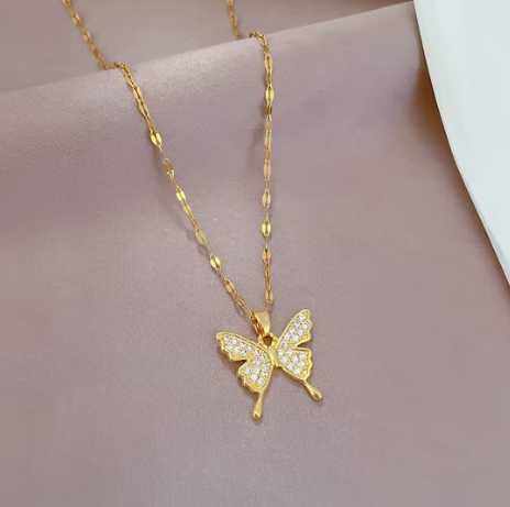 Picture of Butterfly Necklace for Women Shiny - Gold