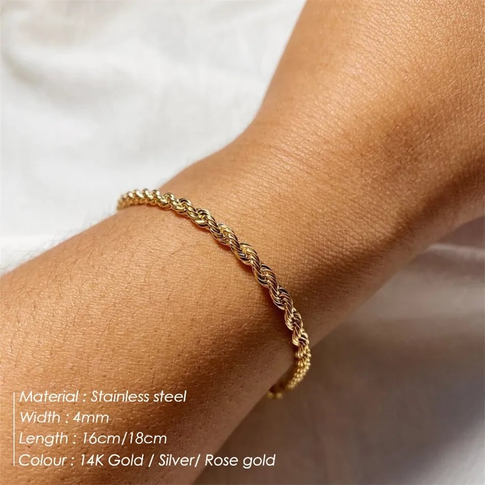 Picture of Mens Powerful Stainless Steel Bracelet - Gold