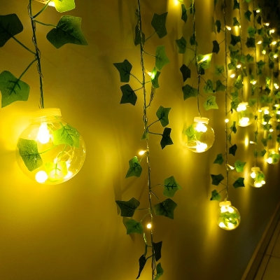 Picture of Wish Ball Leaf Curtain Light☘️-Gold