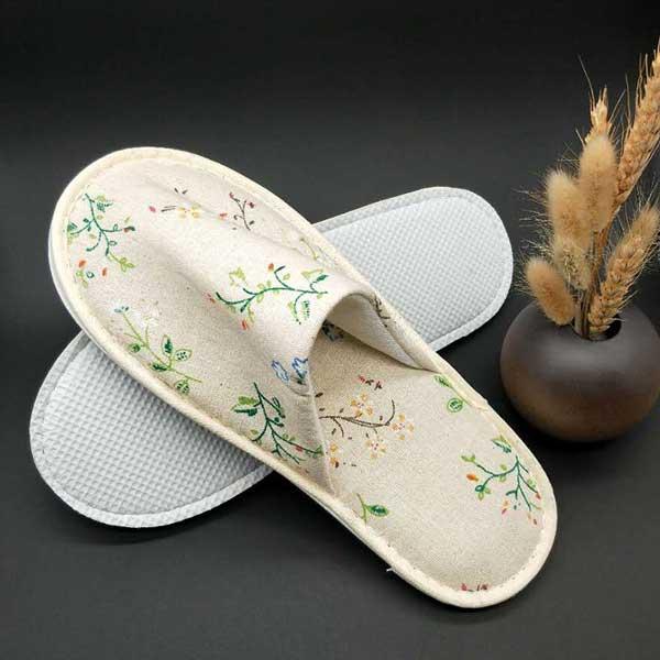Picture of Stylish winter slipper For Men or Women - White