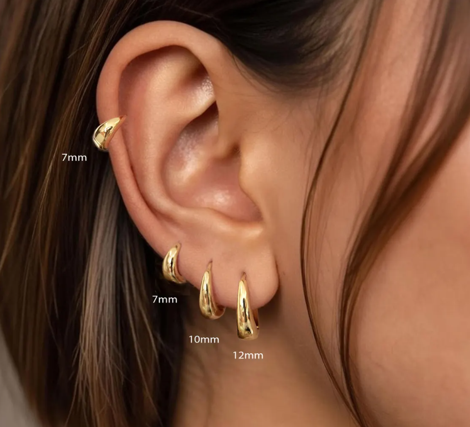 Picture of Gold Hoop Earrings and Cartilage Ear Cuff Set for Women – Minimalist Style - Gold