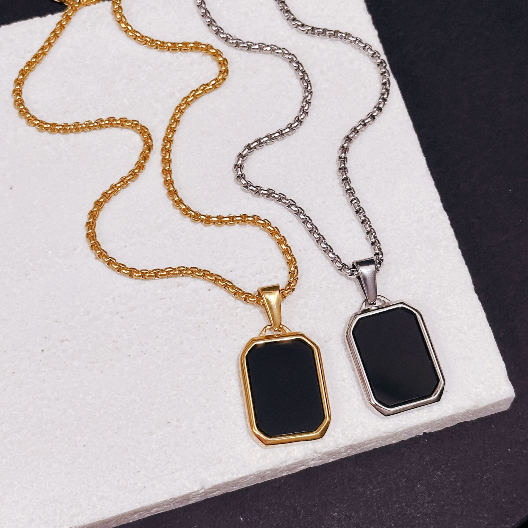Picture of Men’s Hexagon Black Stone Pendant Necklace Stainless Steel Chain Fashion Jewelry