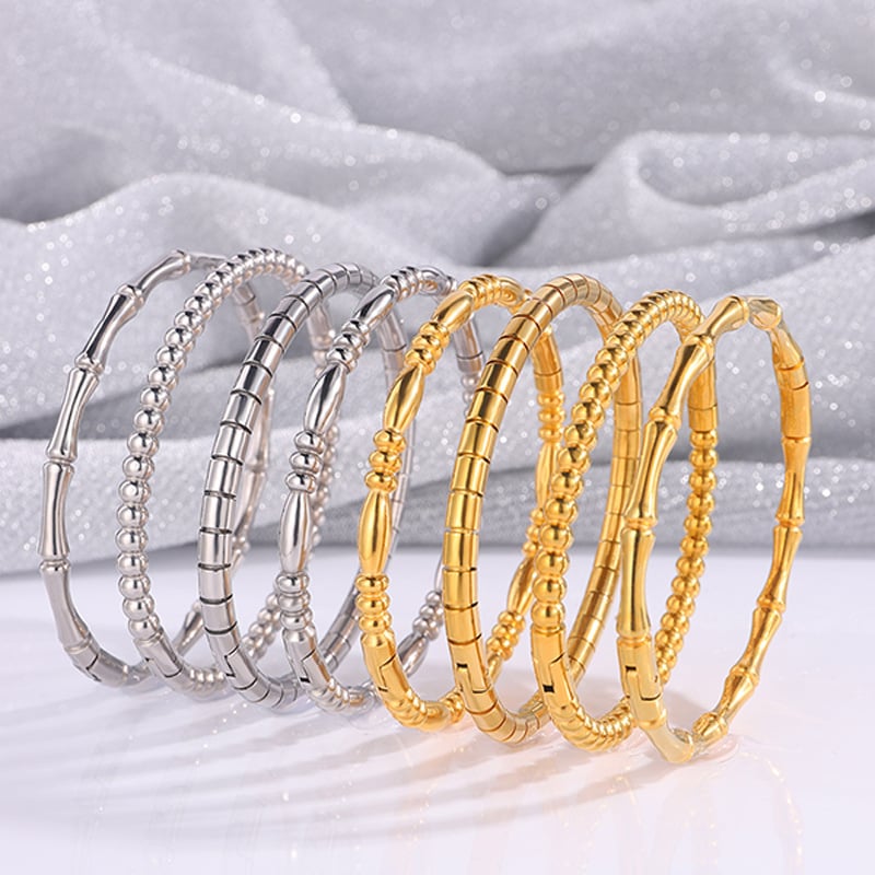 Picture of Fashionable Gold Bracelet | Gift for Girls & Women