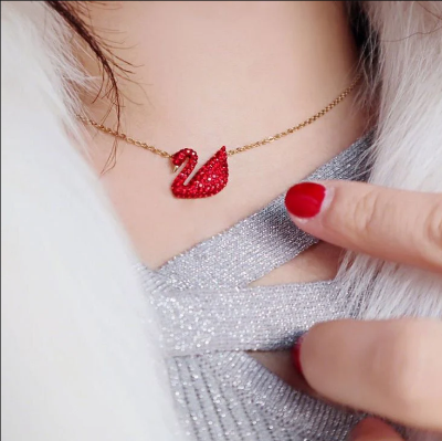 Picture of Stylish Golden Pendant Necklace for Girls & Women | Trendy Jewelry BD