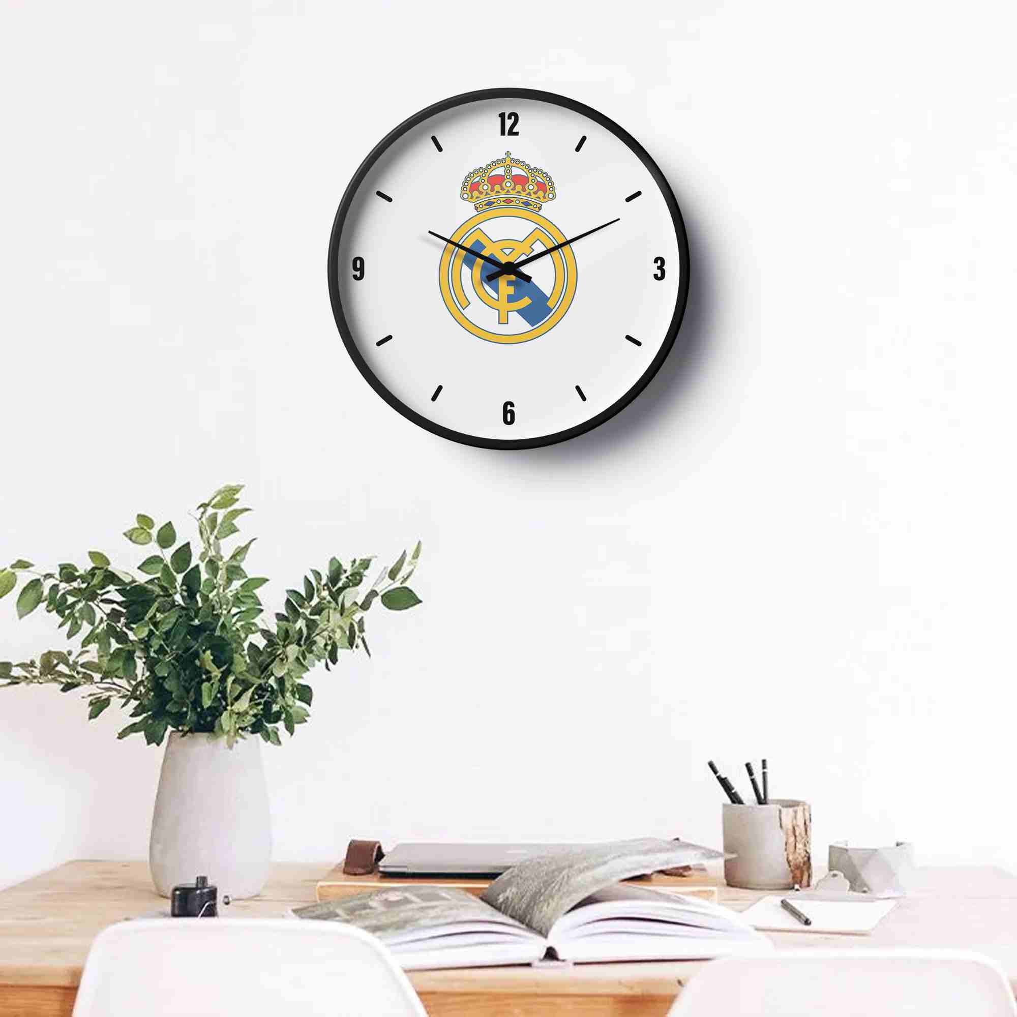 Picture of Sports Wall Clock Real Madrid Cf Classic White Edition Spt-0148