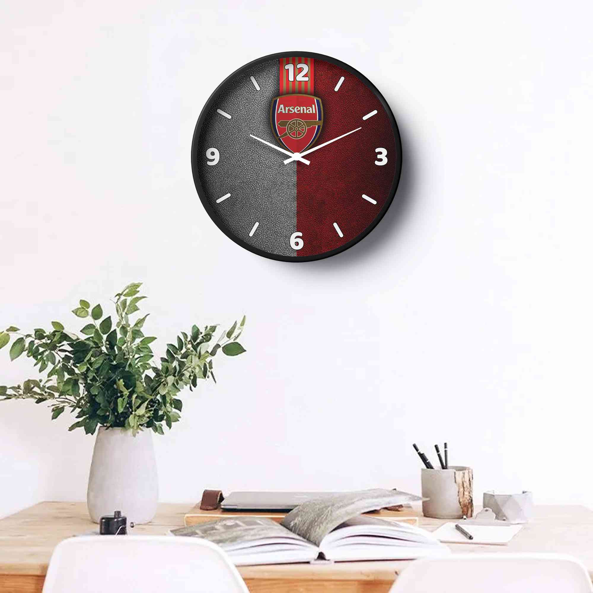 Picture of Sports Wall Clock Arsenal Fc Split Leather Edition Spt-0143