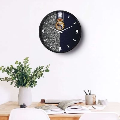 Picture of Klok Sports Wall Clock Royal Game  