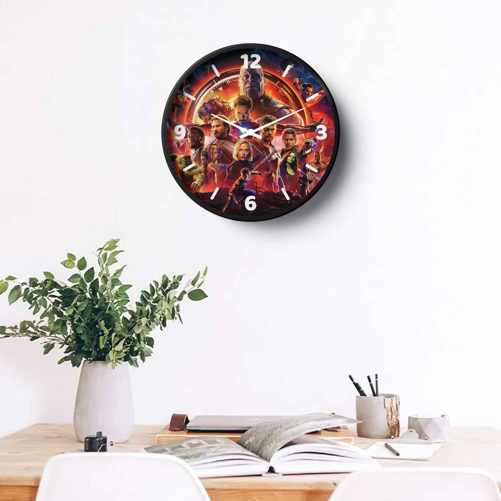 Picture of Klok Super Hero Wall Clock Infinity Legends Assemble  