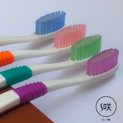 Picture of Toothbrush for Adult