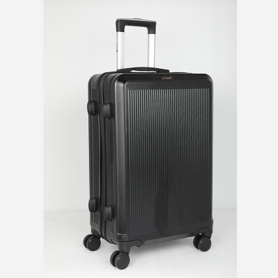 Picture of Travello 24 Inch Royal Zipper Black