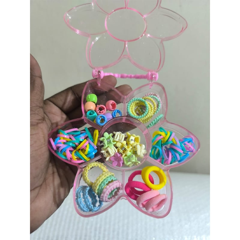 Picture of Band & Hair Clip Gift Combo Box for Girls