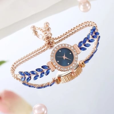 Picture of New Simple Women's Feather Bracelet Watch Fashion Quartz Wrist watch for Women - Ladies Watch